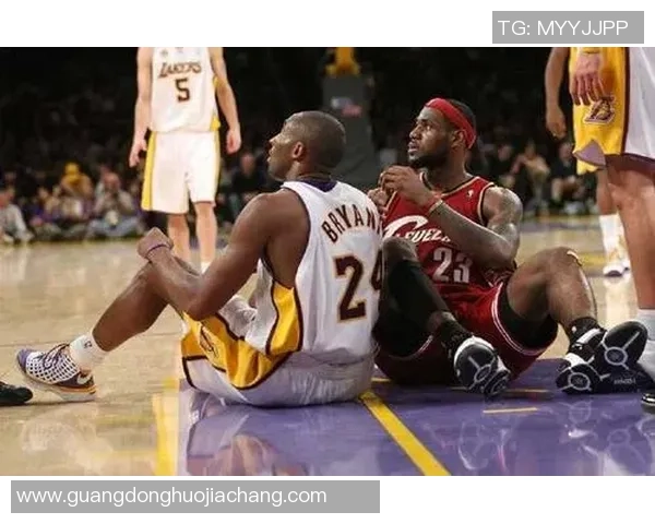 08科比与詹姆斯的巅峰对决传奇时刻回顾与篮球历史的交汇